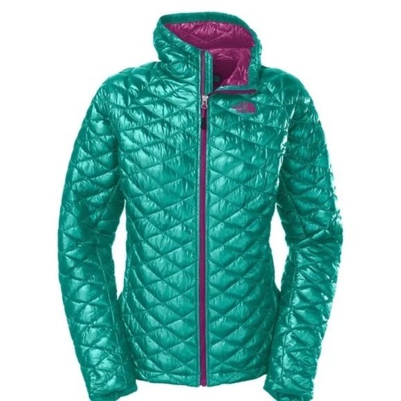 The North Face Jackets & Coats The North Face Thermoball Puffer